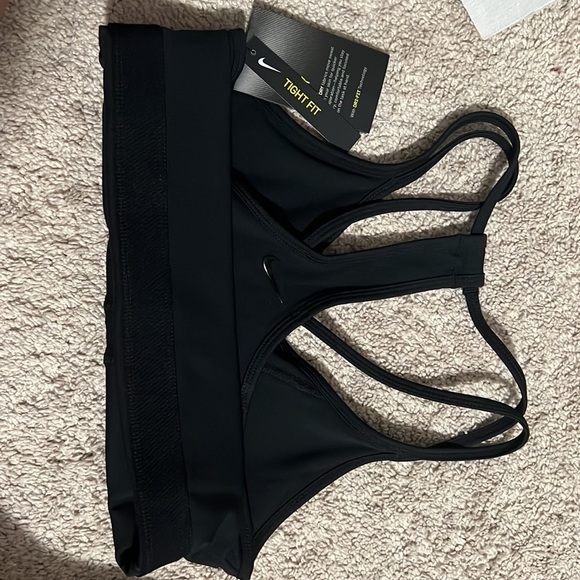 Nike Dri-Fit Womens Sports Bra Tight Fit Criss Cross - Picture 3 of 5